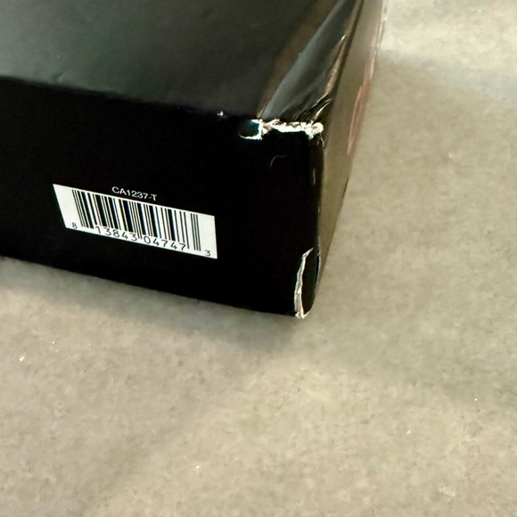 CHI XL Titanium 1.25” Curling Iron with Box - Picture 5 of 6